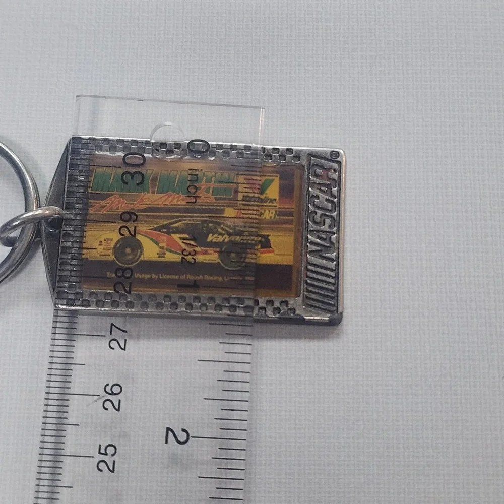 Vintage Mark Martin #6 Nascar Racing Keychain Wincraft Racing Valvoline Racing